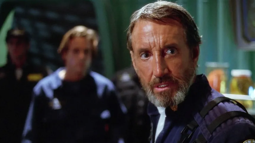 Roy Scheider in SeaQuest DSV